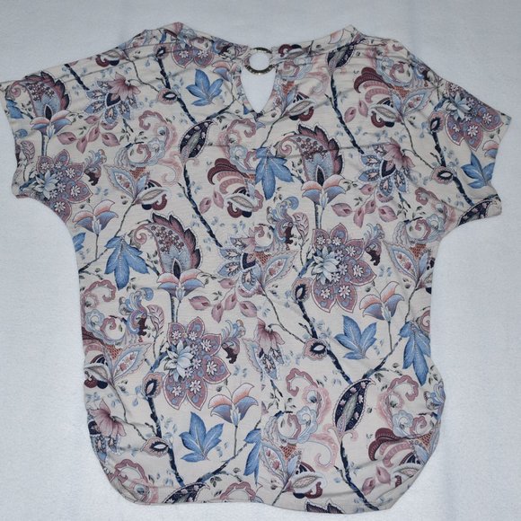 NAIF Women Top Sz S Floral VNeck Stretch Knit Short Slit Sleeve - Picture 2 of 7